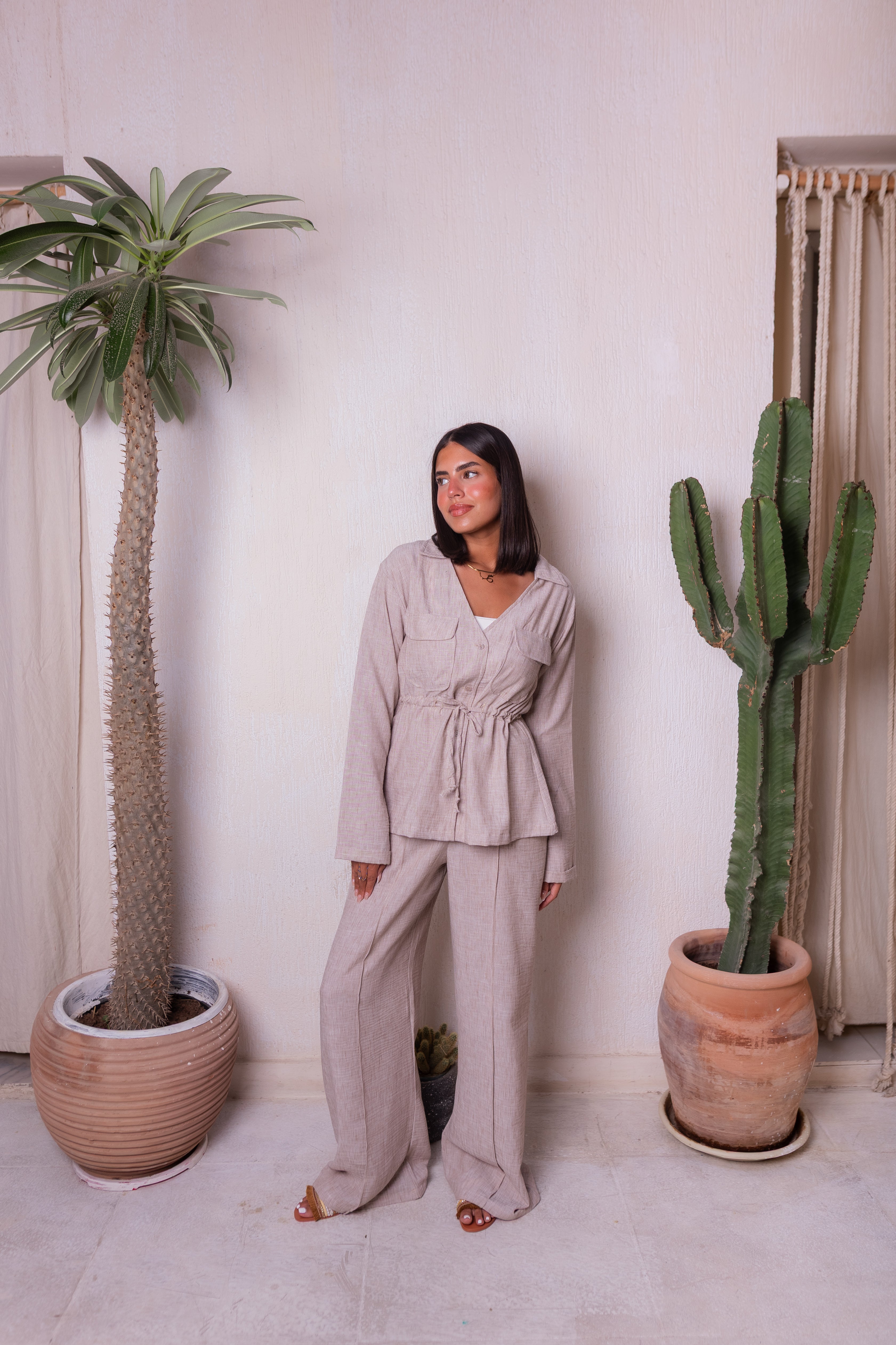 Crushed linen set in beige