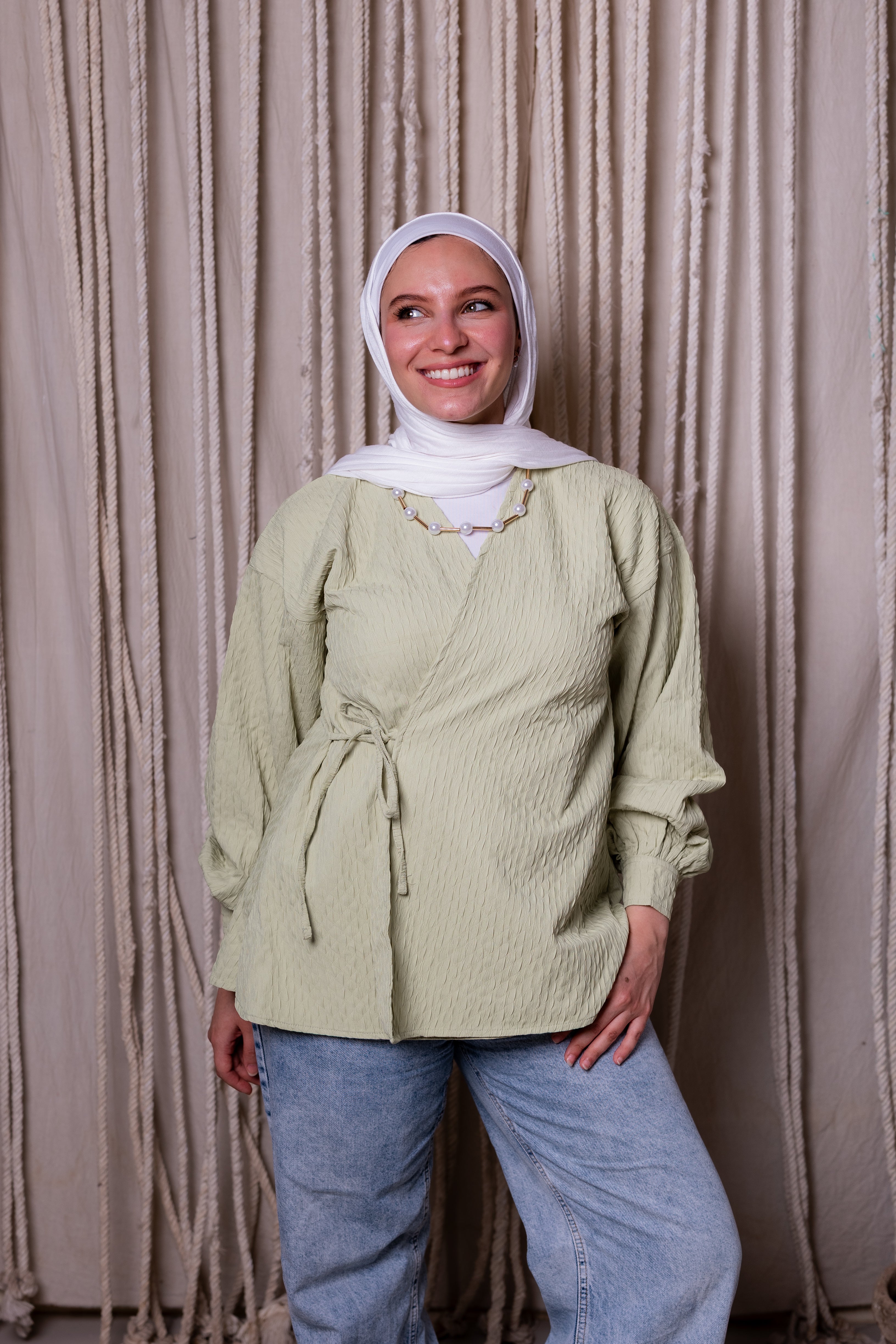 Tie blouse in mint green