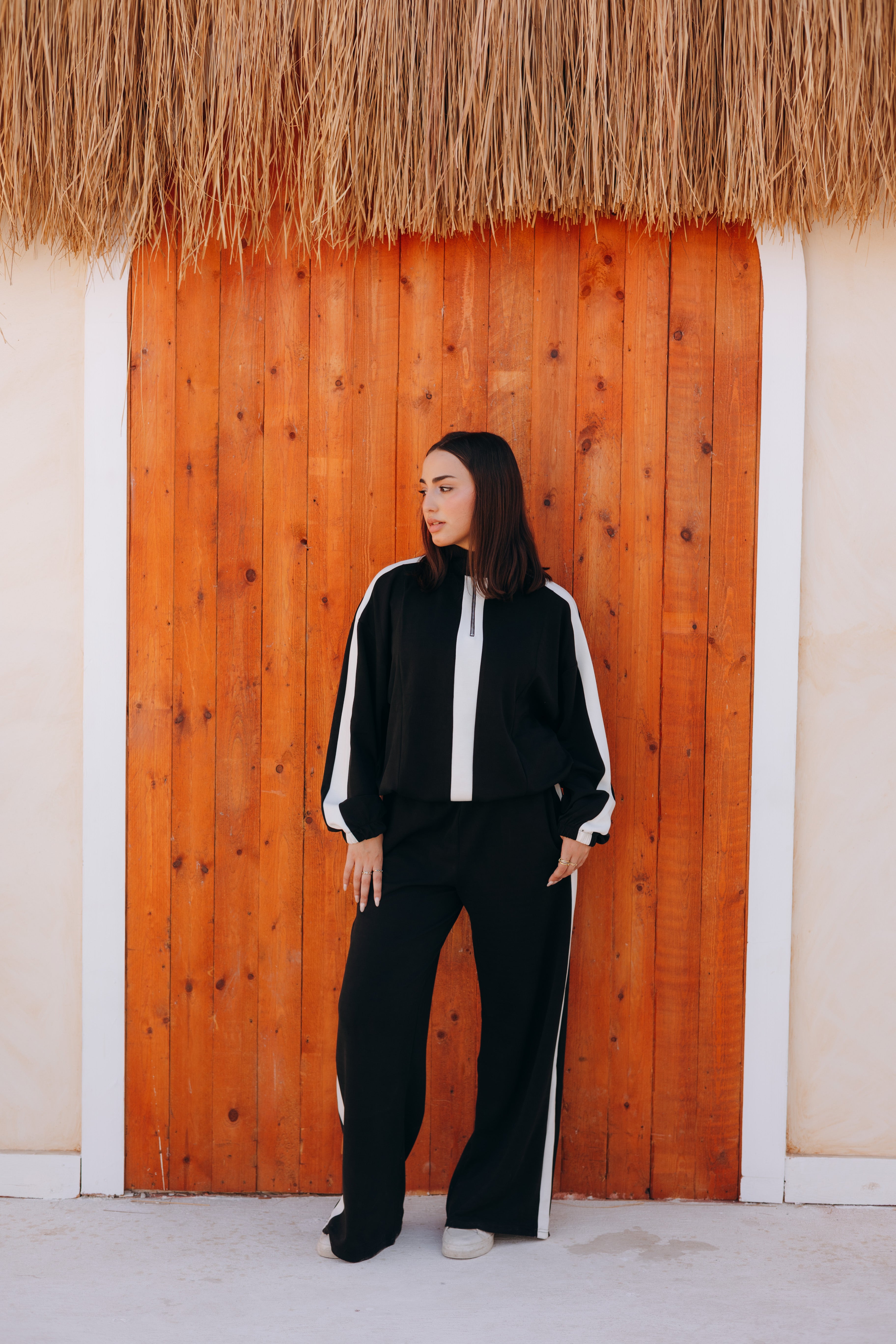 Infinity Set in black