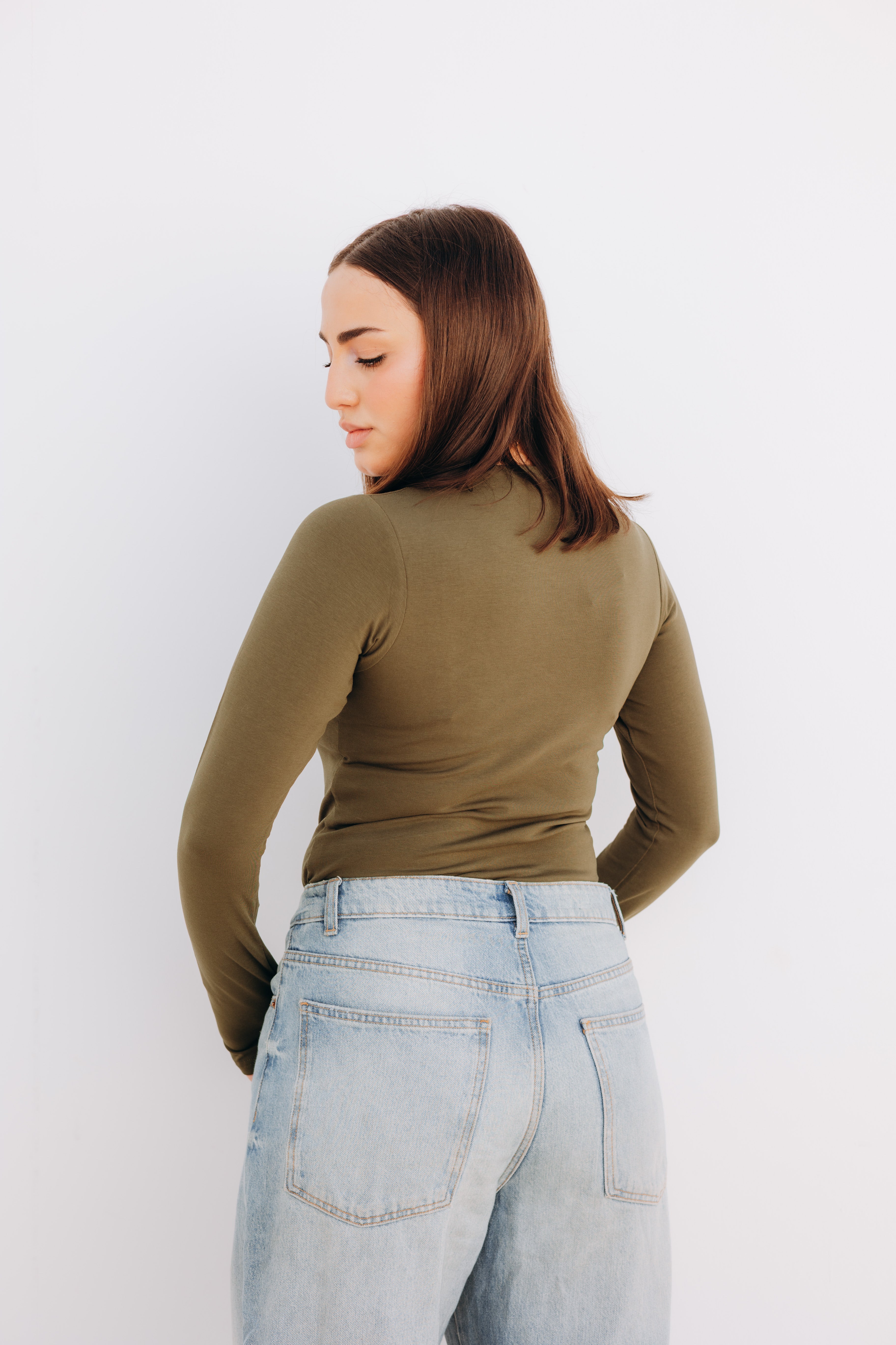 Full sleeve basic in dark olive