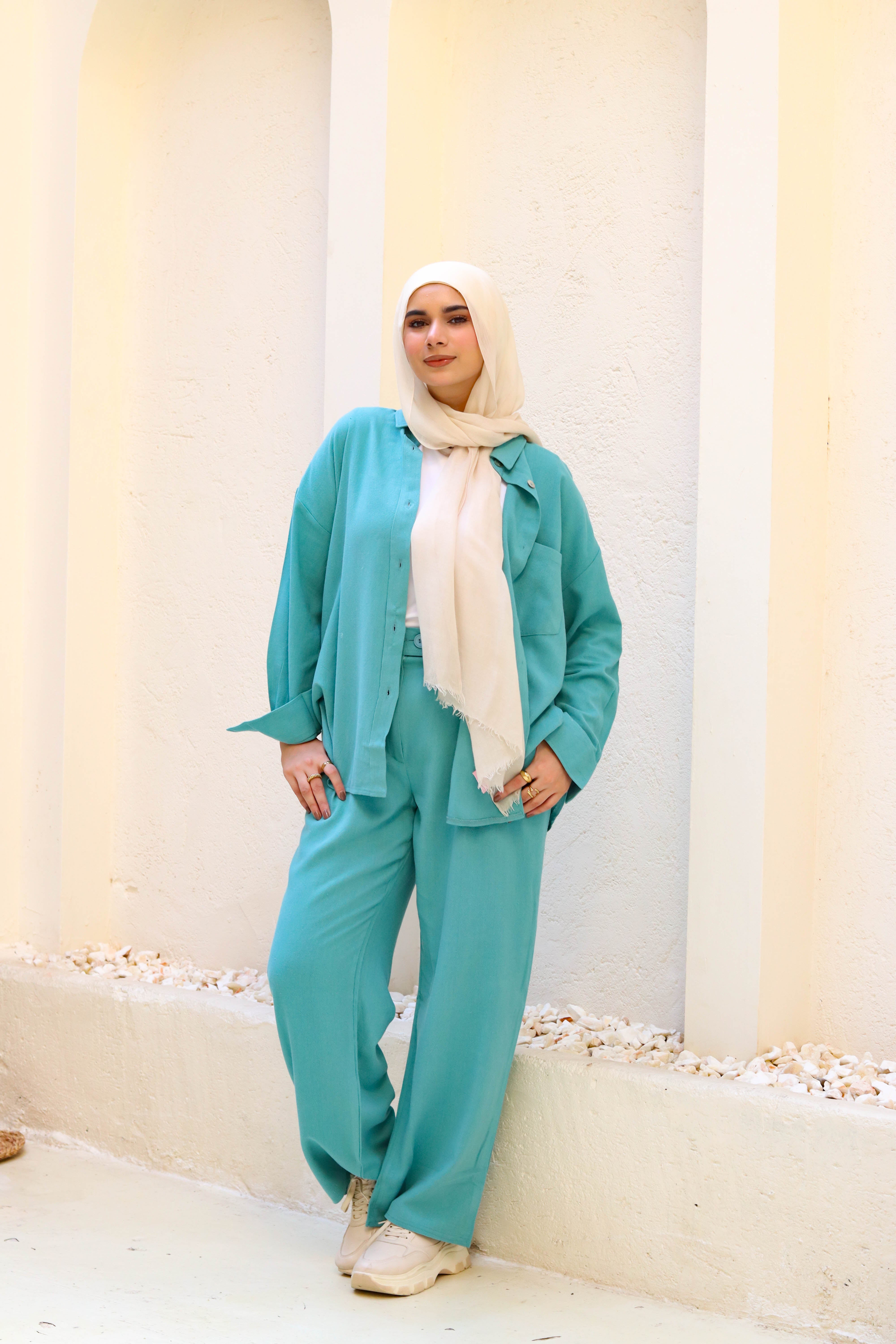 Cotton Linen Set In Torques