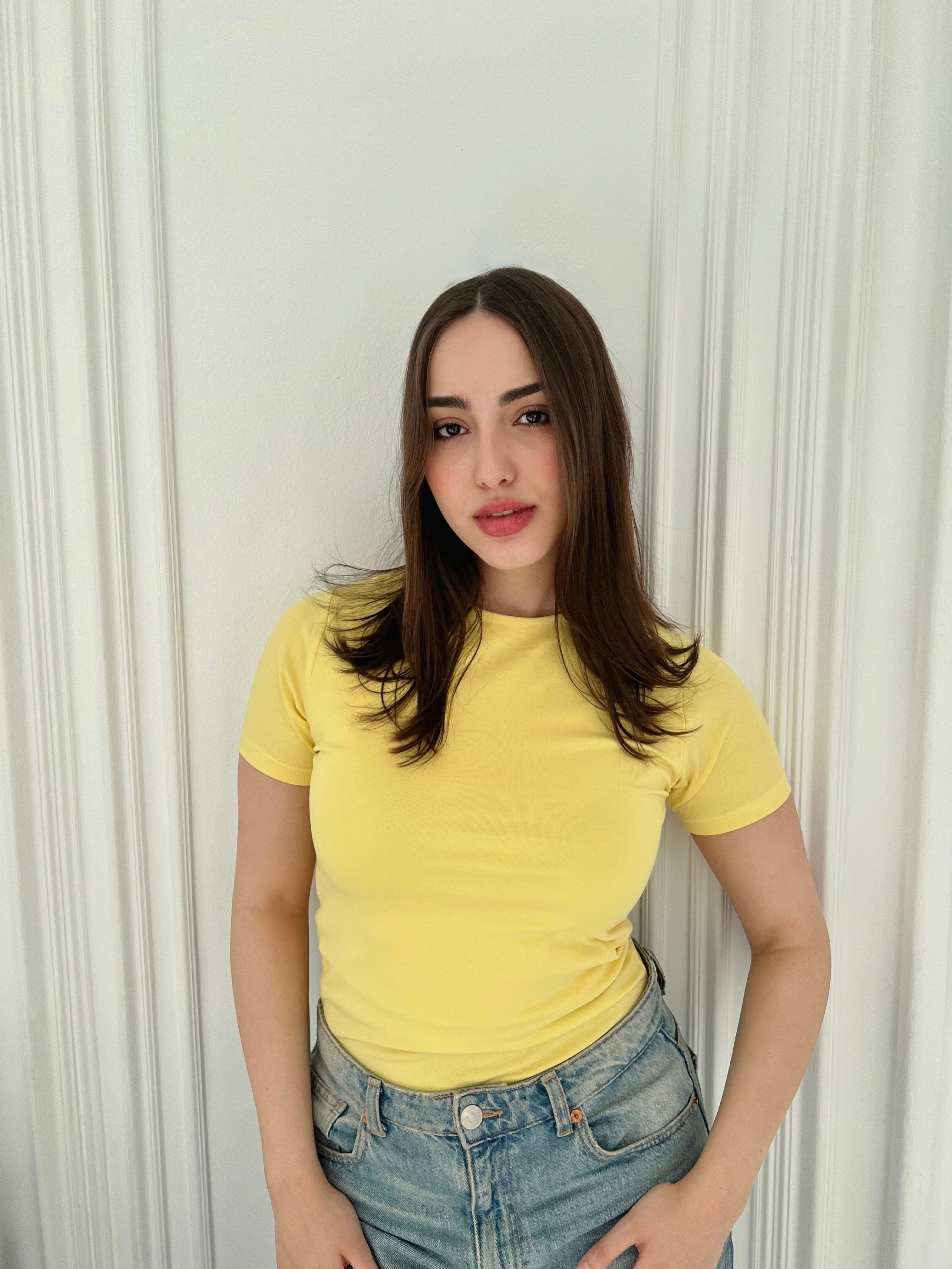 Half Sleeve Basic In Yellow