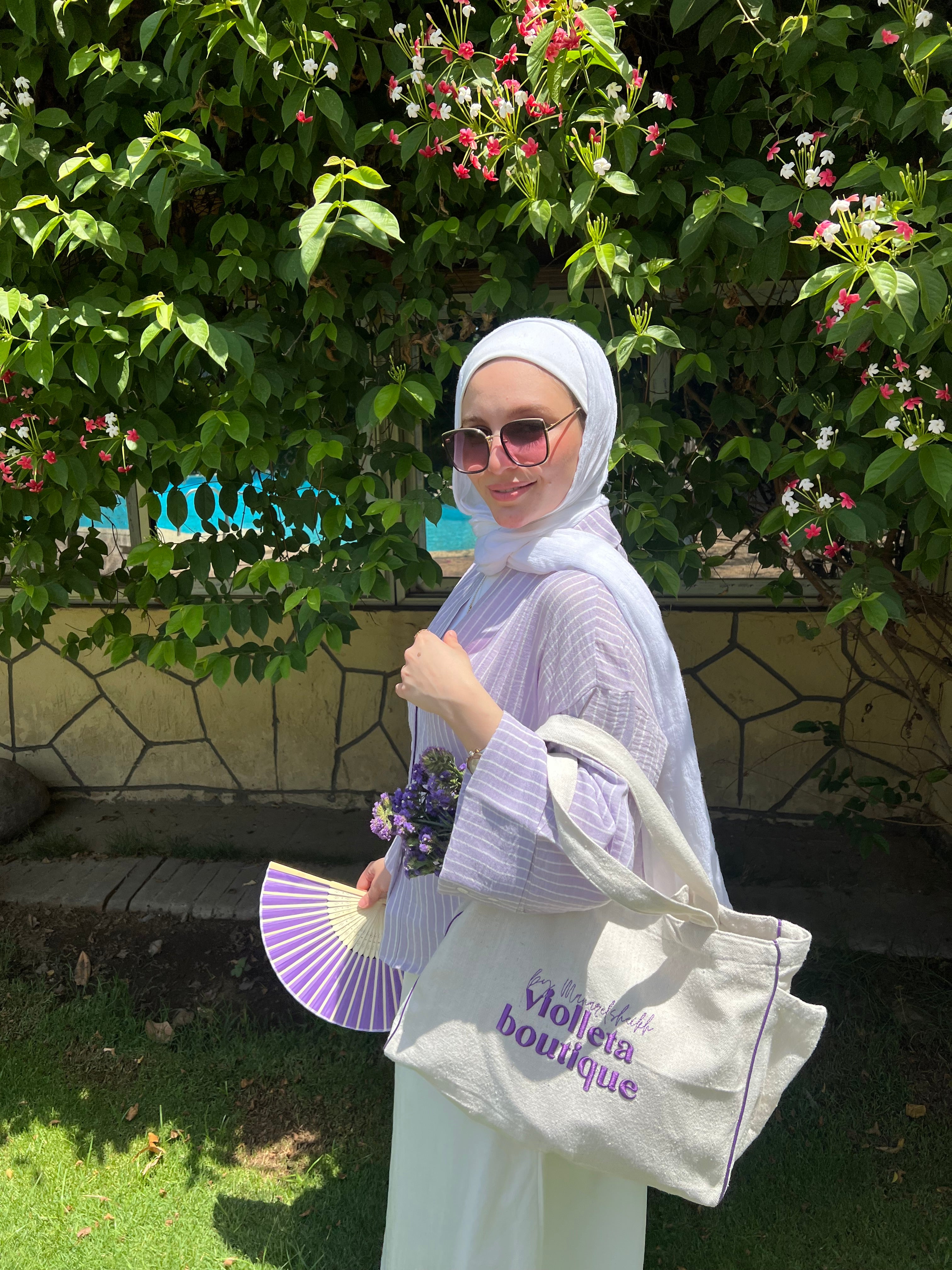 Violleta tote bag
