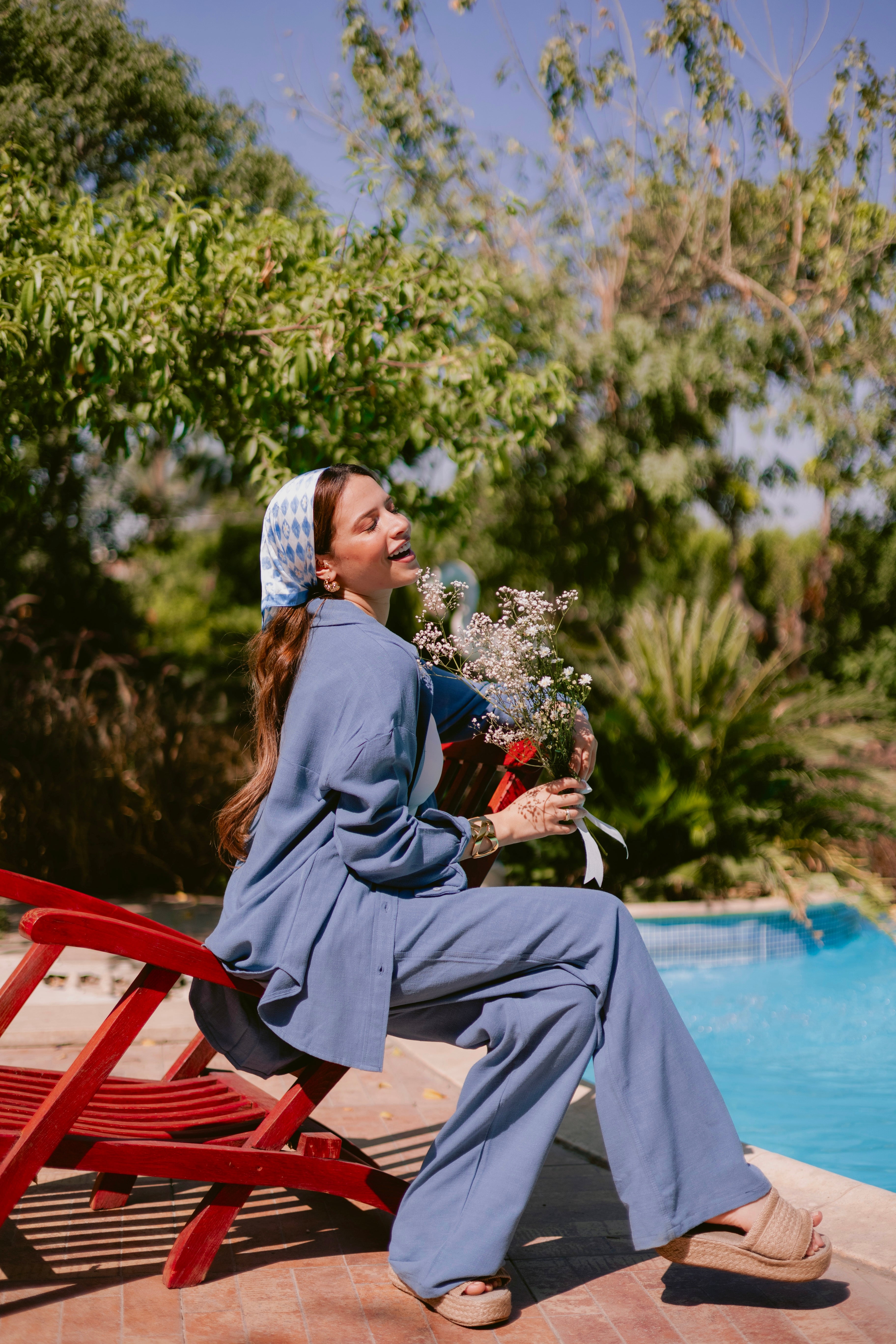 Washed linen set in dusty blue