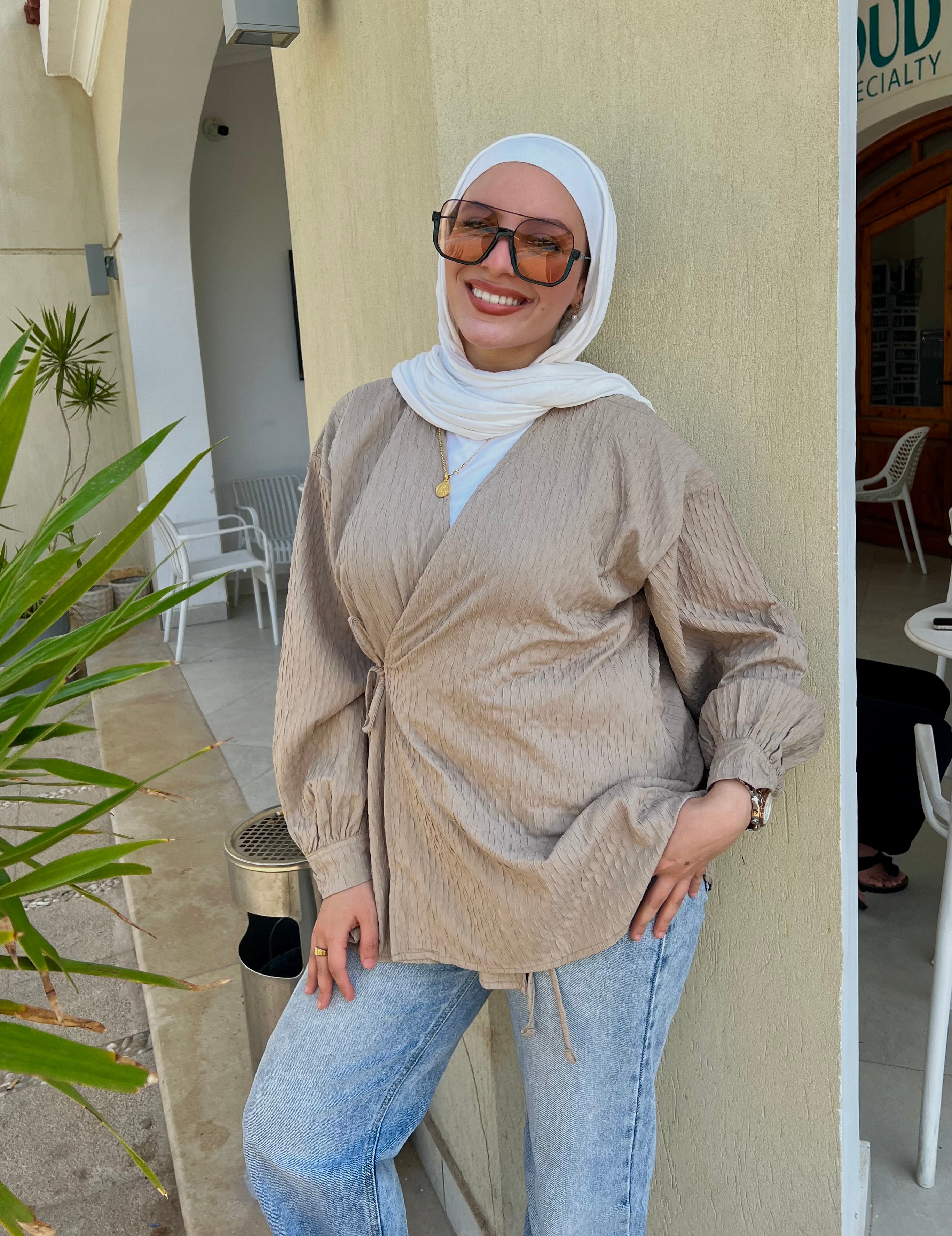 Tie blouse in caffe